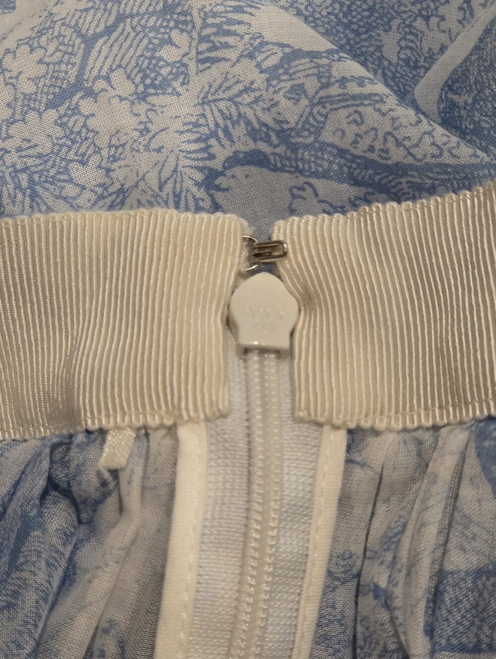 Christian Dior Toile De Jouy Light Blue Print Jungle Midi Skirt Size FR36 - Picture 6 of 11